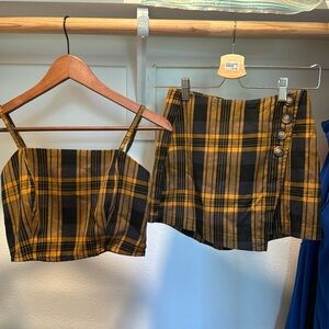 Aeropostale 2 piece plaid stunner